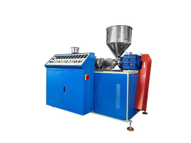 Two Color Drinking Straw Extruder 